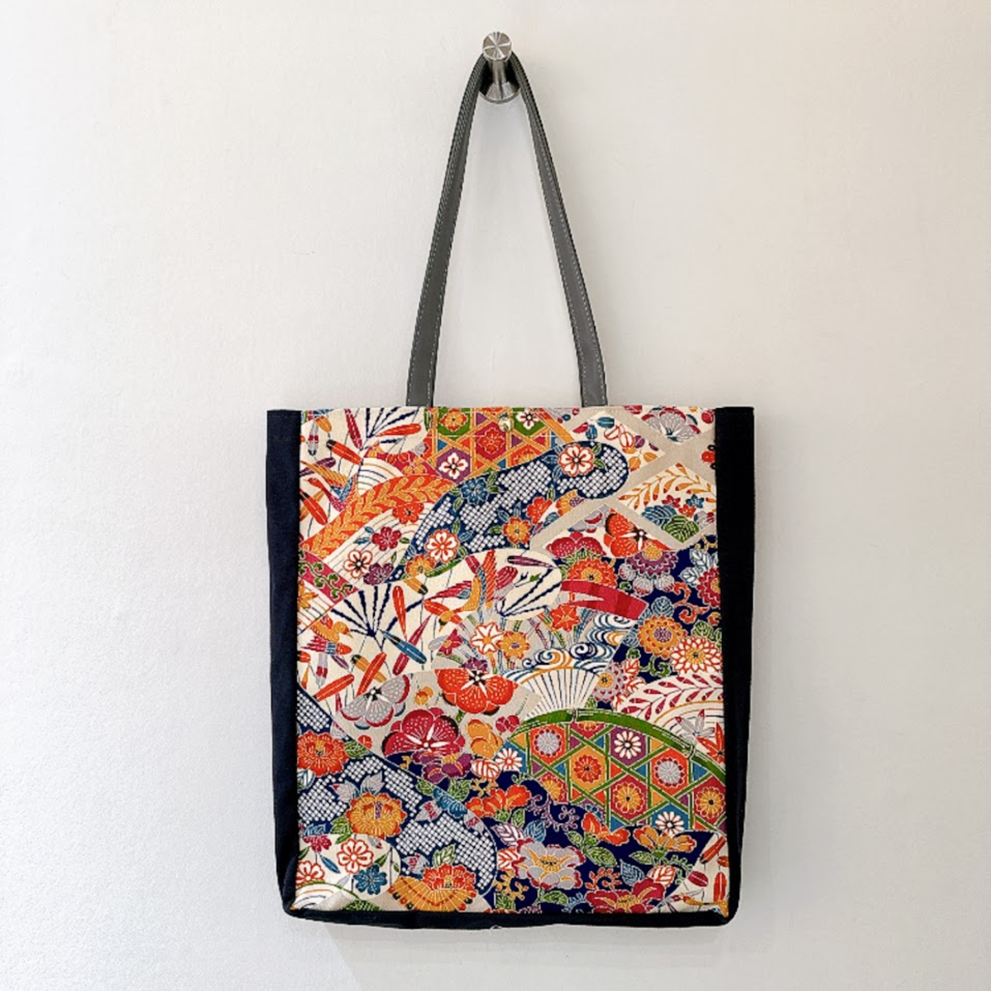 Kimono Tote with depth Navy 35