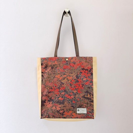 Kimono Tote with depth Beige 30