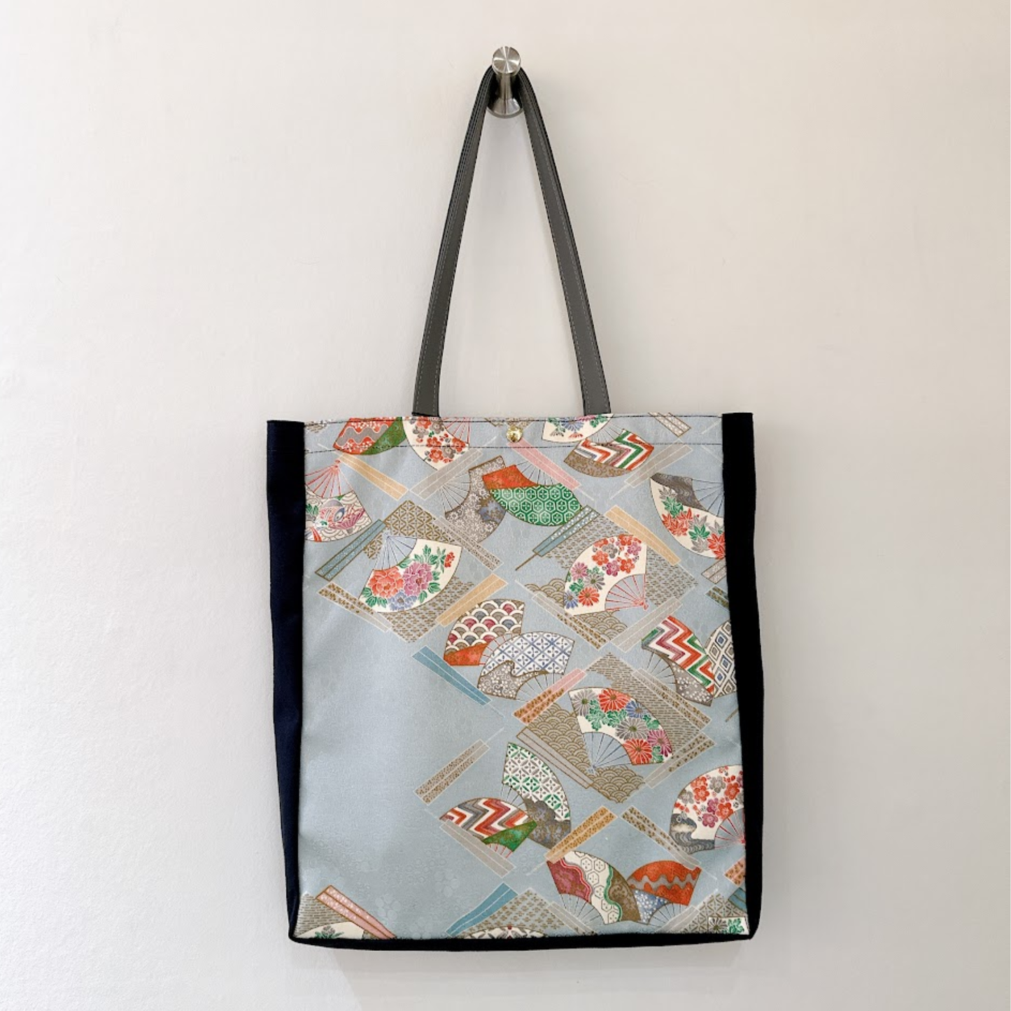 Kimono Tote with depth Navy 36