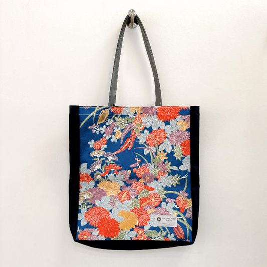 Kimono Tote with depth Navy 21