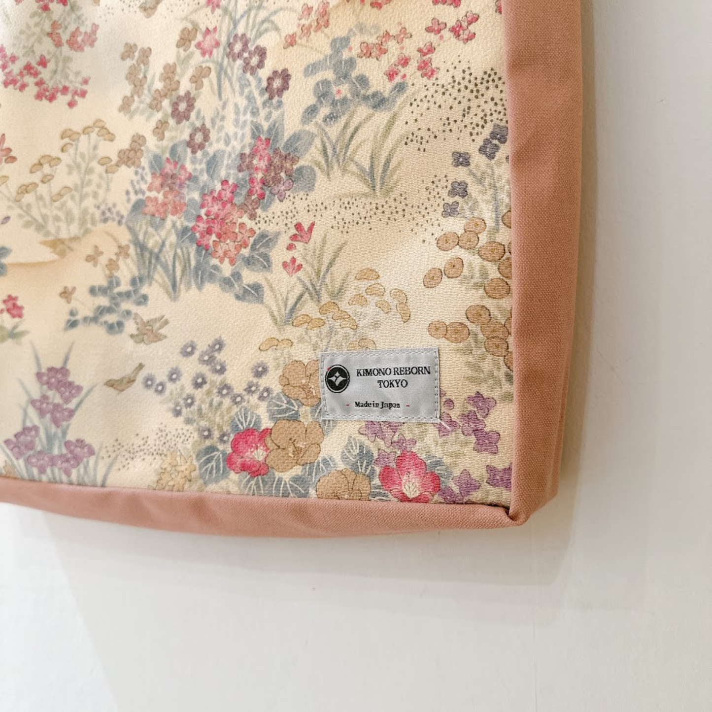 Kimono Tote with depth Pink 22