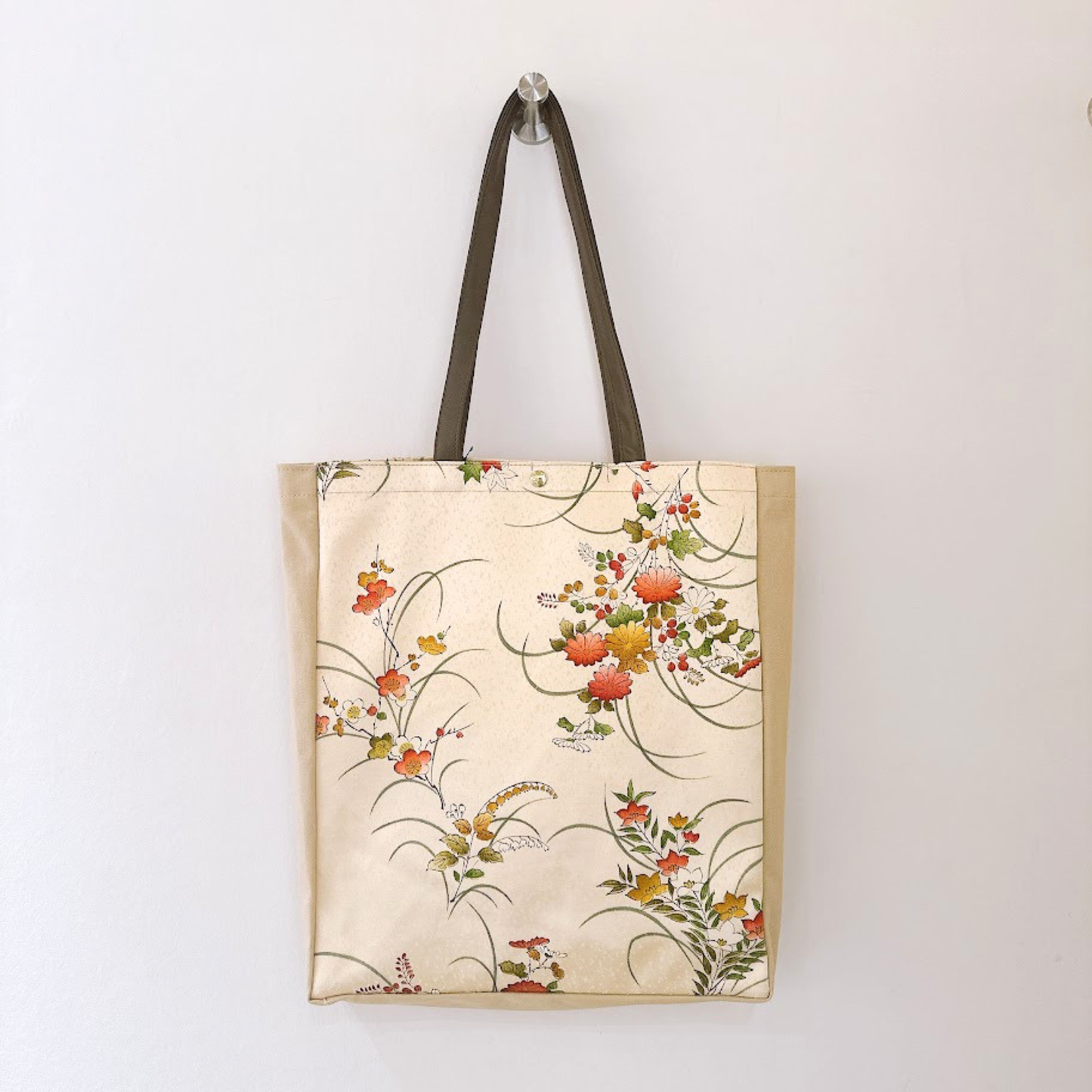 Kimono Tote with depth Beige 21