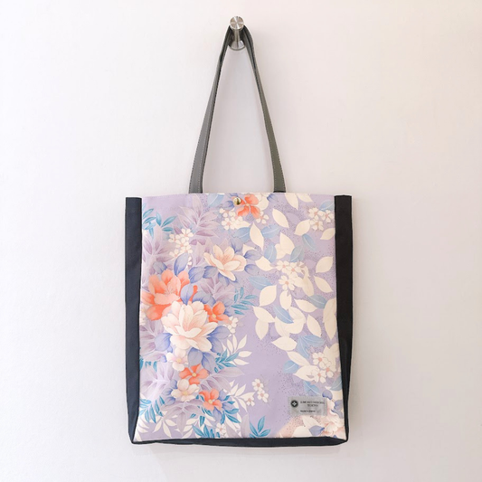 Kimono Tote with depth Navy 37