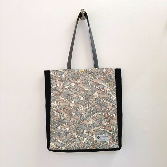 Kimono Tote with depth Navy 22