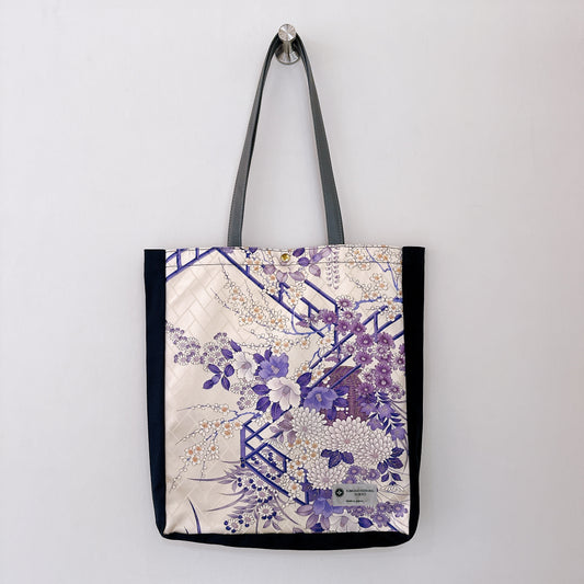 Kimono Tote with depth Navy 13