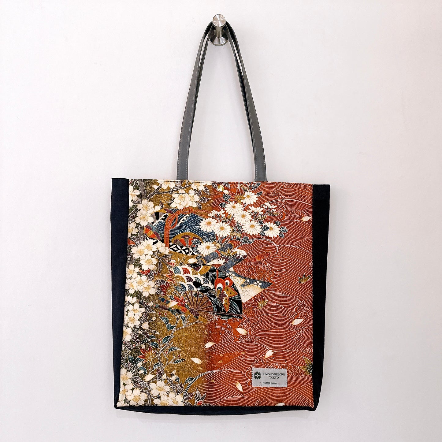 Kimono Tote with depth Navy 15