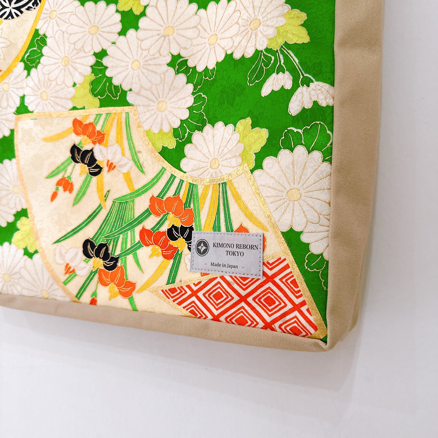 Kimono Tote with depth Beige 12