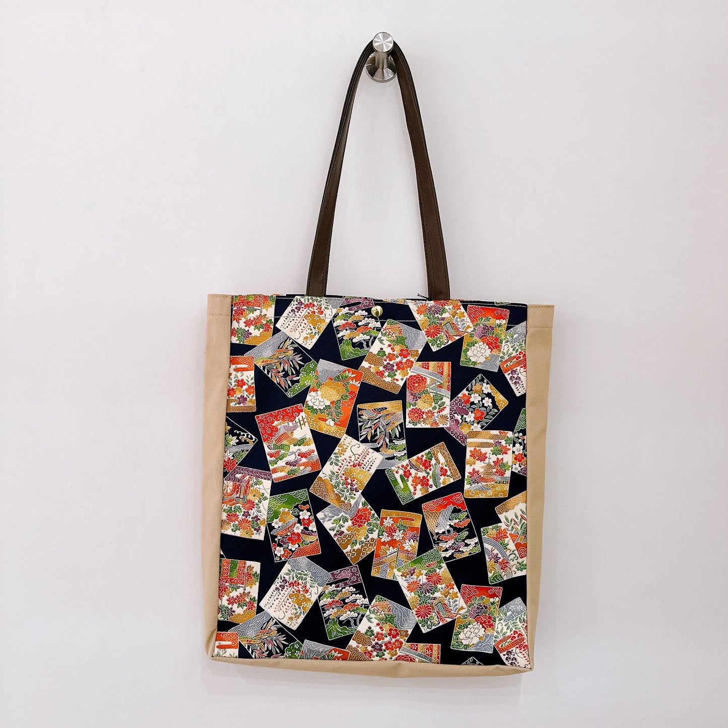 Kimono Tote with depth Beige 14