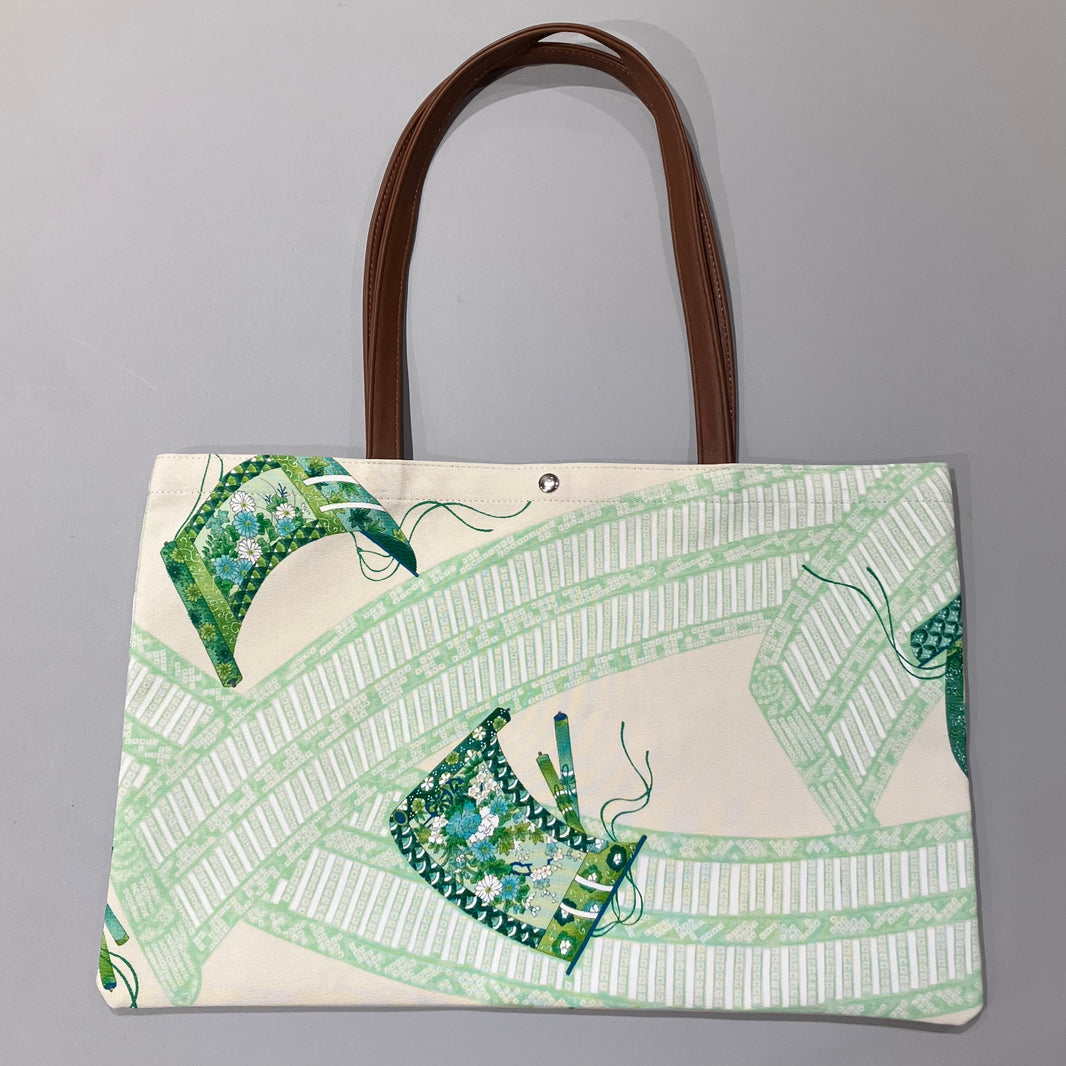 W A4 ipad/document tote crossover with UZfabric vintage kimono fabric