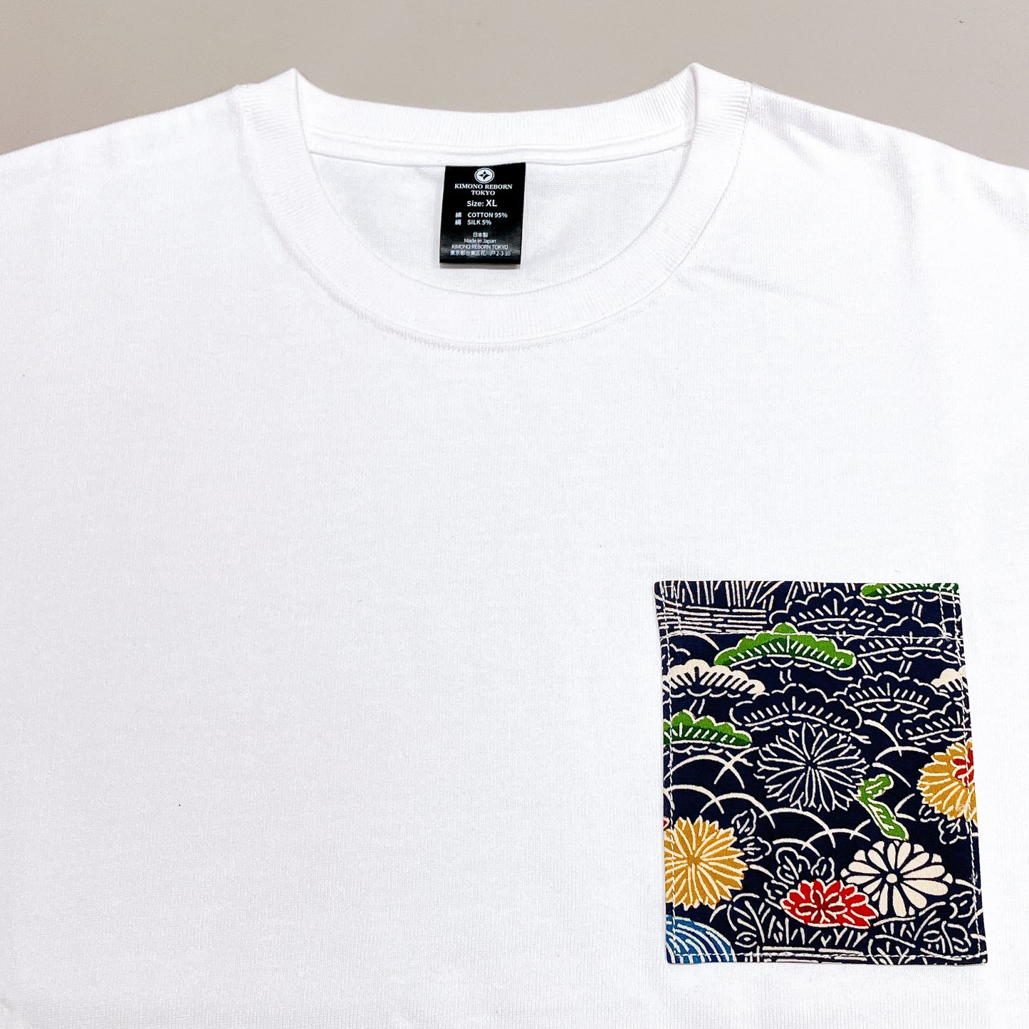 【Size:XL】Kimono T-shirt, White 057