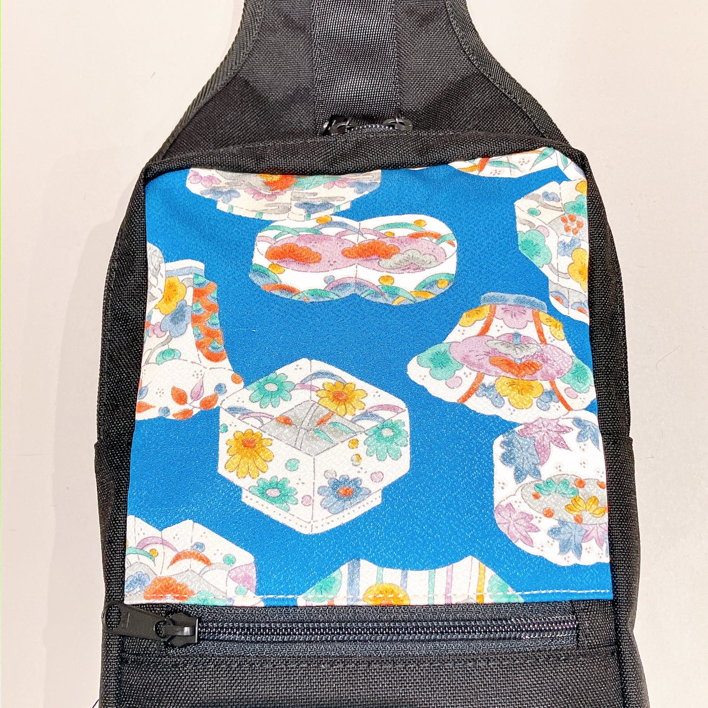 Kimono Sling Bag 02