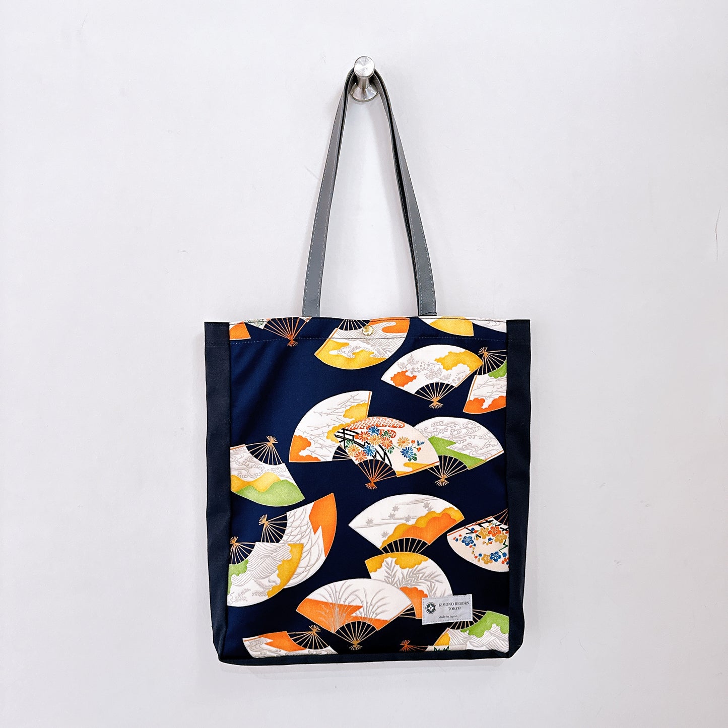 Kimono Tote with depth Navy 02