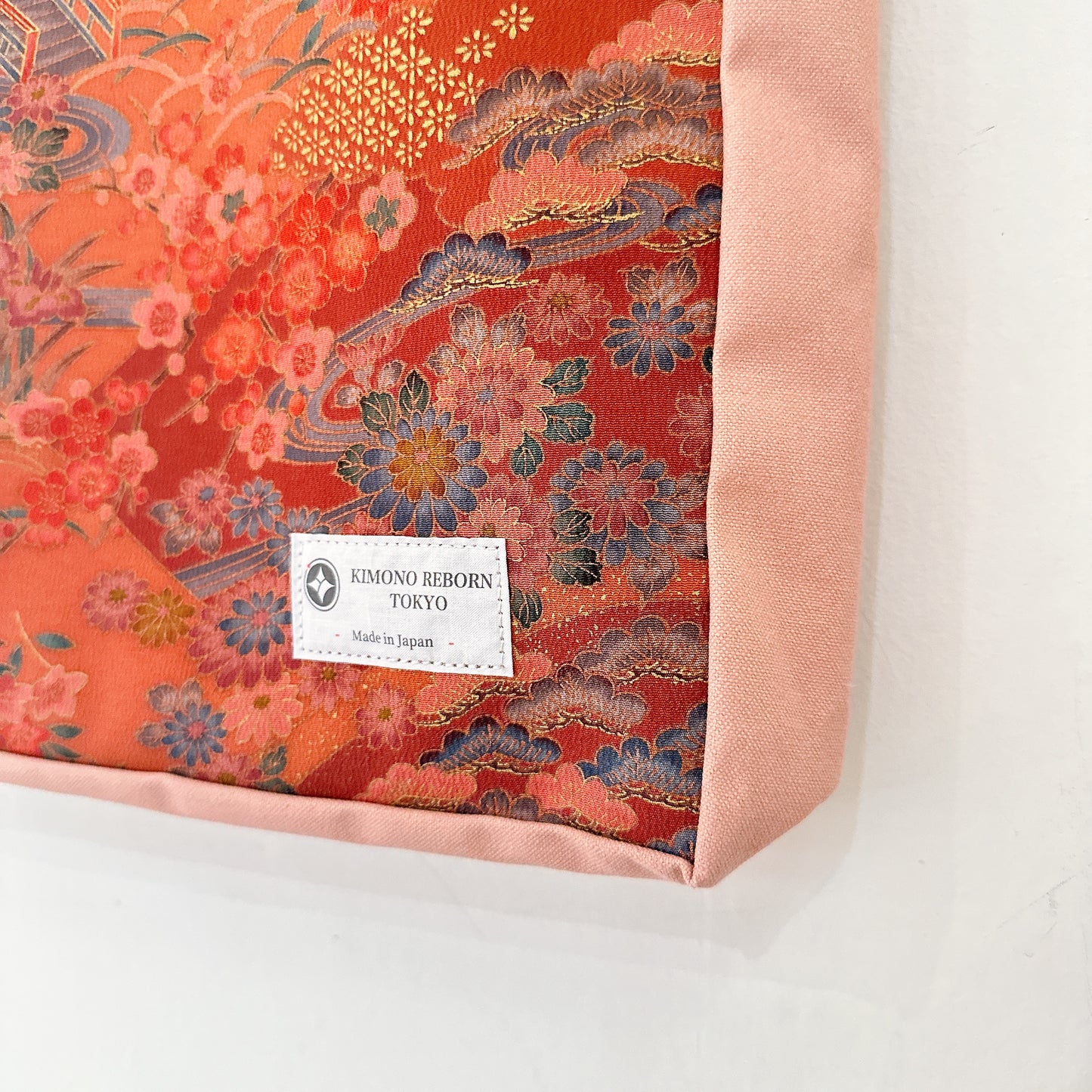 Kimono Tote with depth Pink03