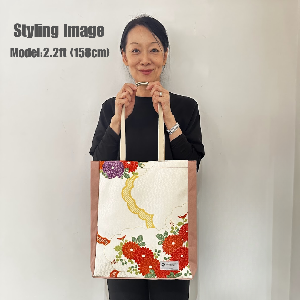 Kimono Tote with depth Navy 06