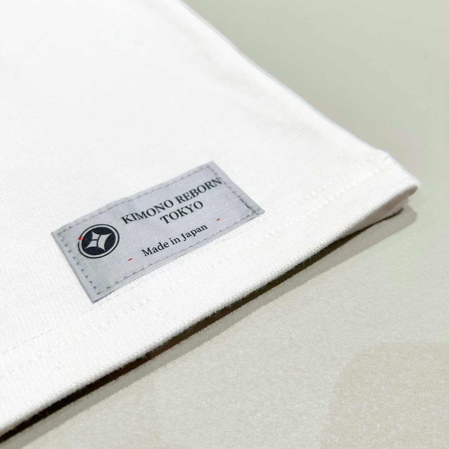 【Size:XL】Kimono T-shirt, White 64